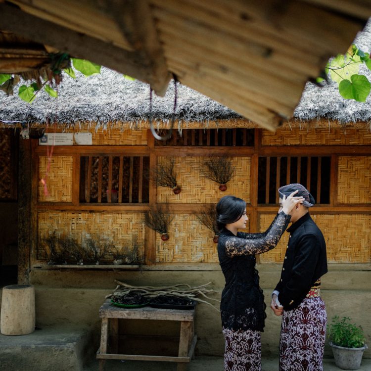 Adit & Emunda