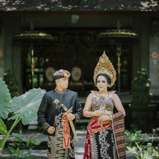Yoga & Dhevi